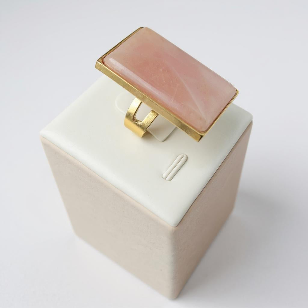 QUARTZ Ring