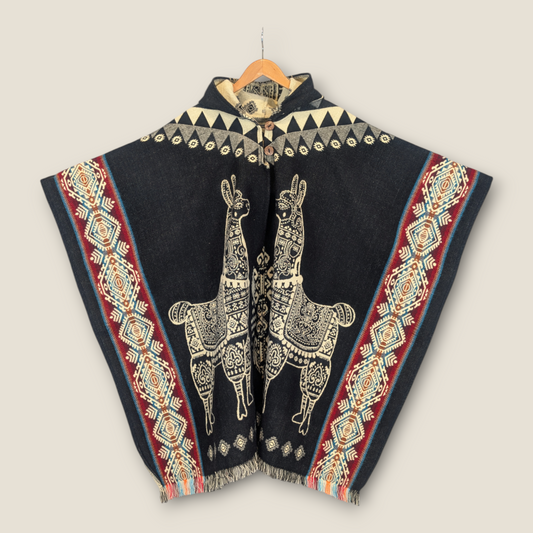 Wawanawi Black Poncho