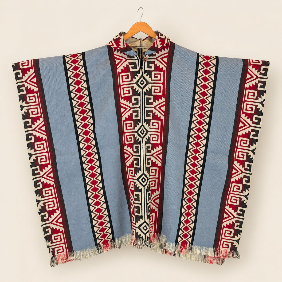 Yachay Poncho