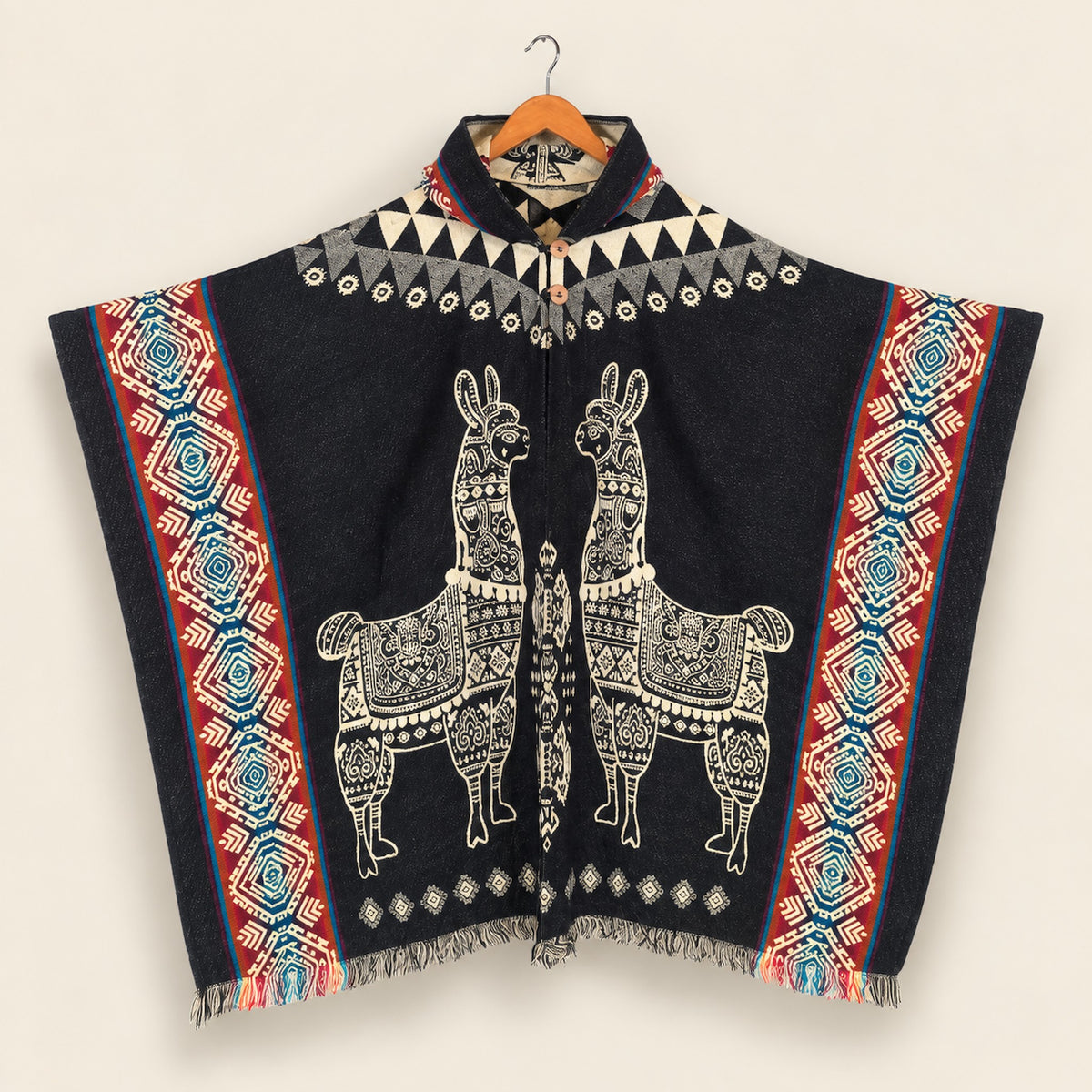 Wawanawi Black Poncho