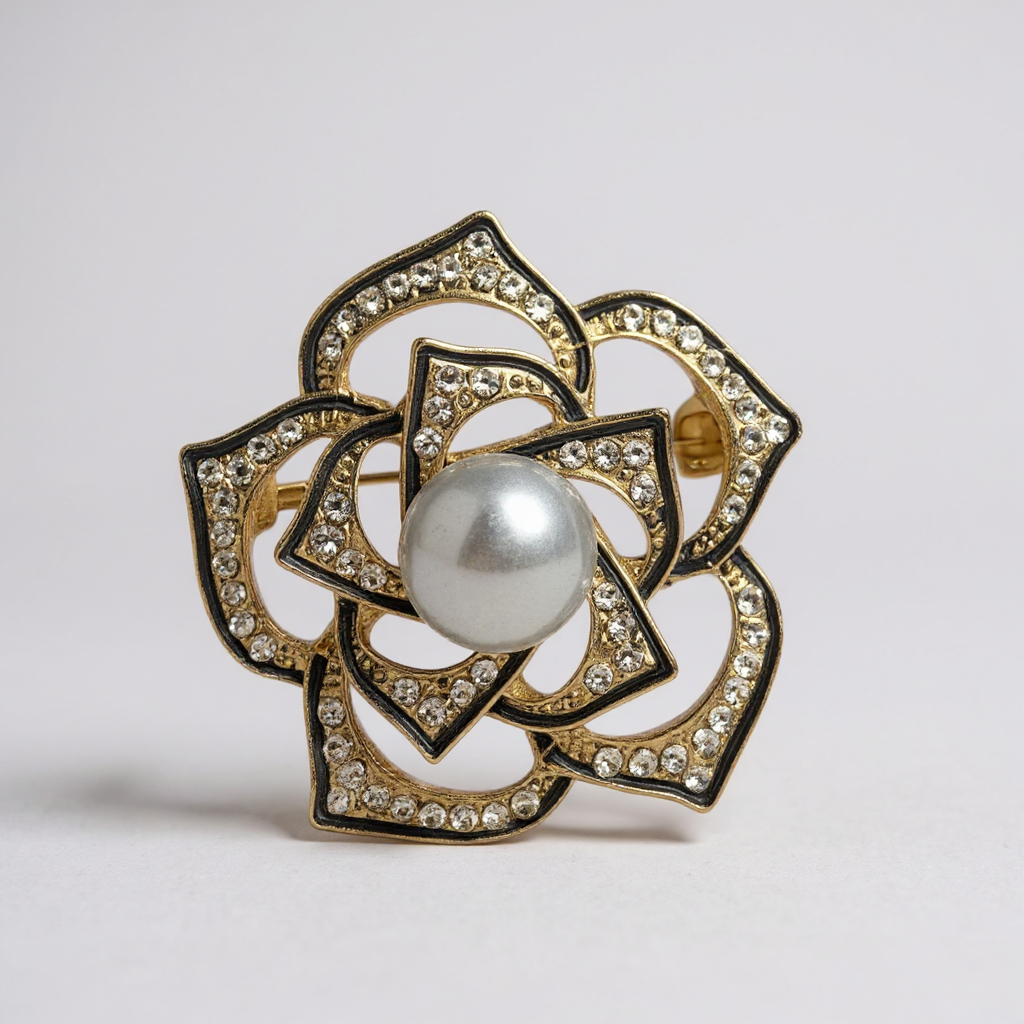 FLEUR Brooch