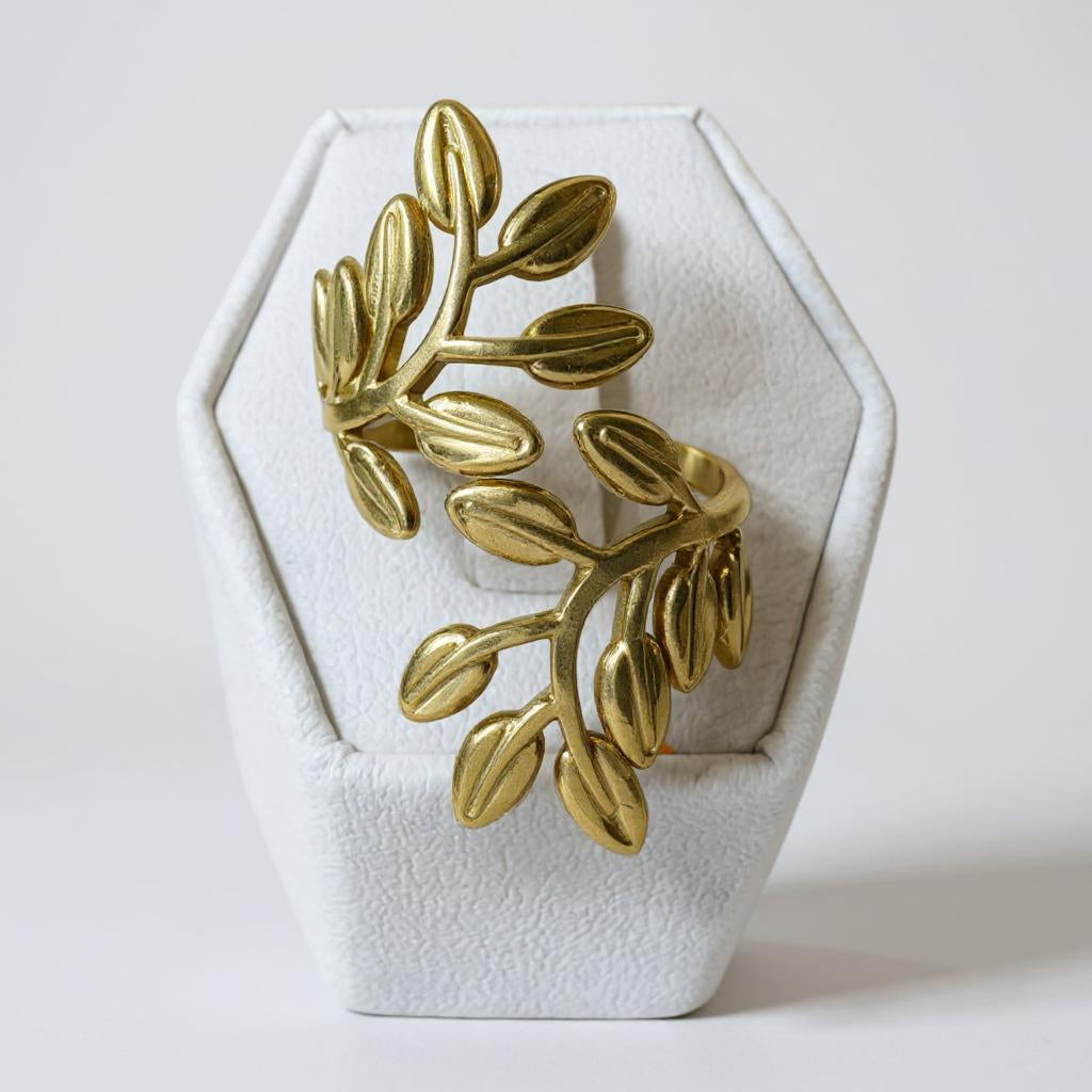 OLIVE Ring