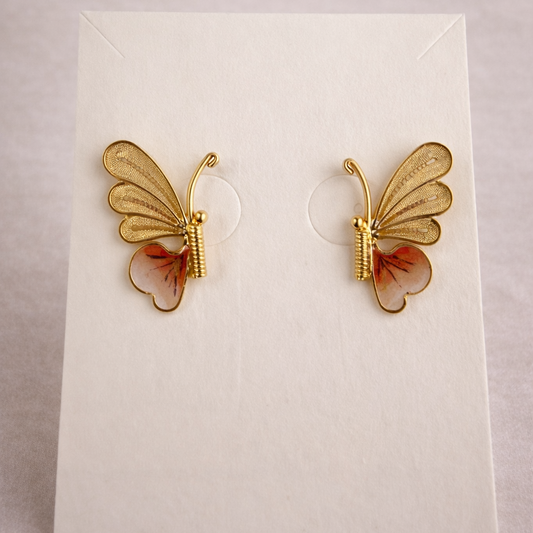 Butterfly-shaped earrings 