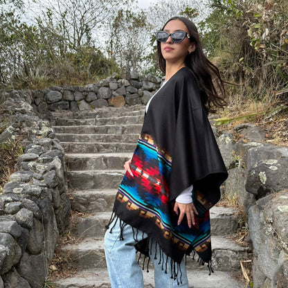 Mosaico Andino Cardigan Shawl - Black