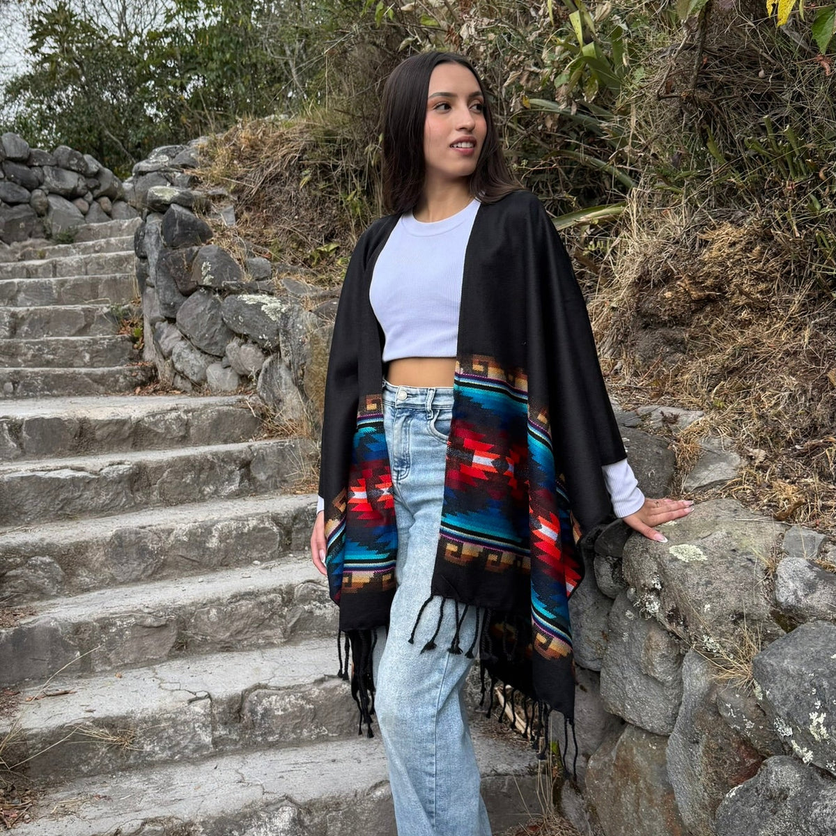 Mosaico Andino Cardigan Shawl - Black