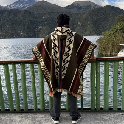 Nusta Poncho