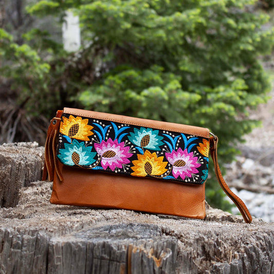 INARI Clutch Handbag