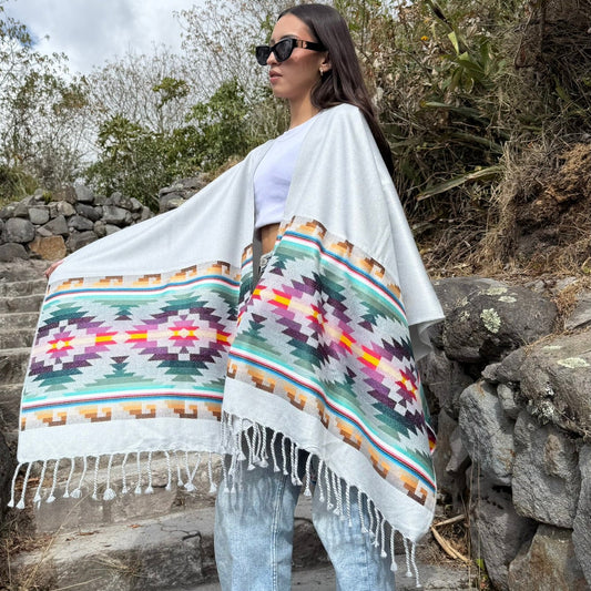 Mosaico Andino Cardigan Shawl - Grey