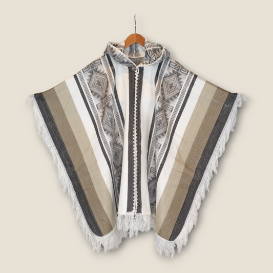 Qocha Light Poncho