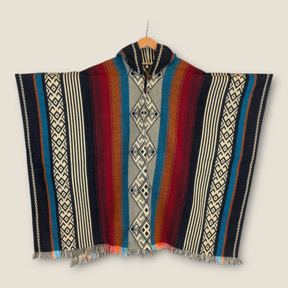 Sumak Poncho
