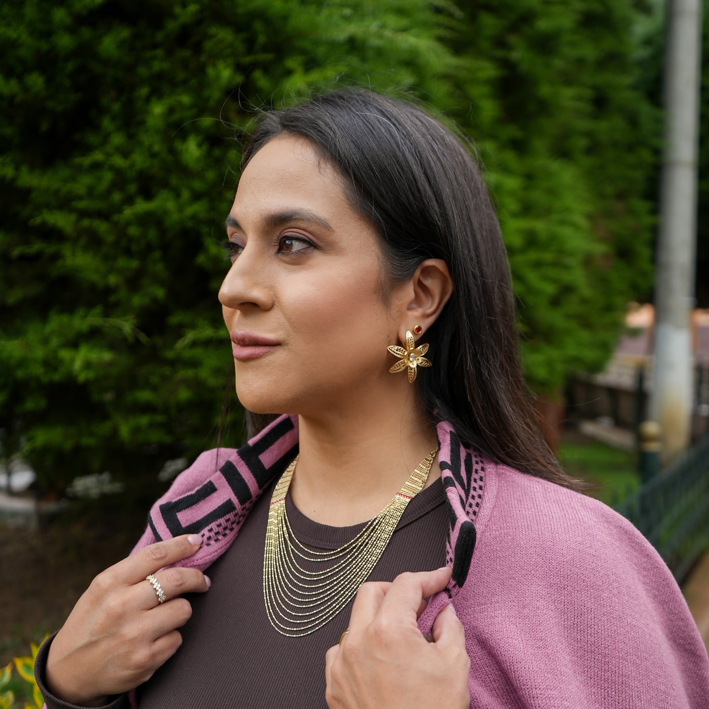 Luz de Oro 24K gold-plated filigree earrings handmade in Ecuador