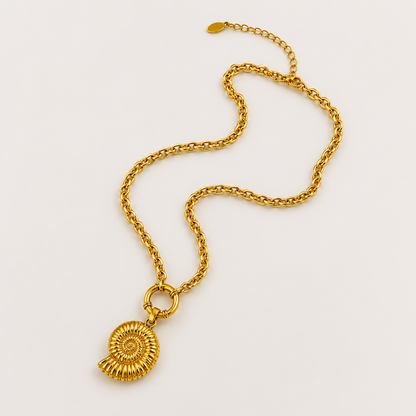 VERANO Charm Necklace