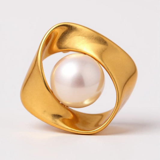 ZAYLA Pearl Earring