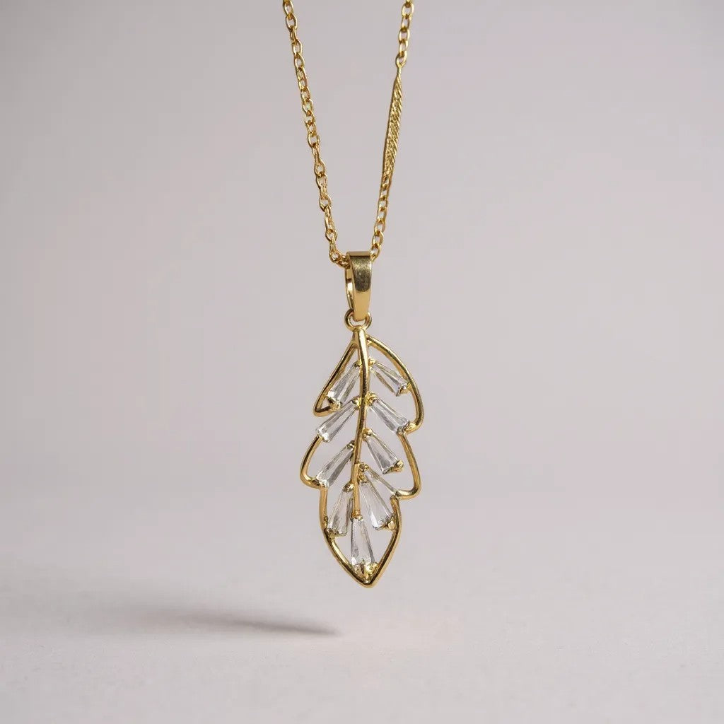 ELARA Necklace