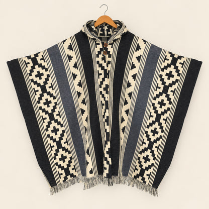 Pirka Black Poncho